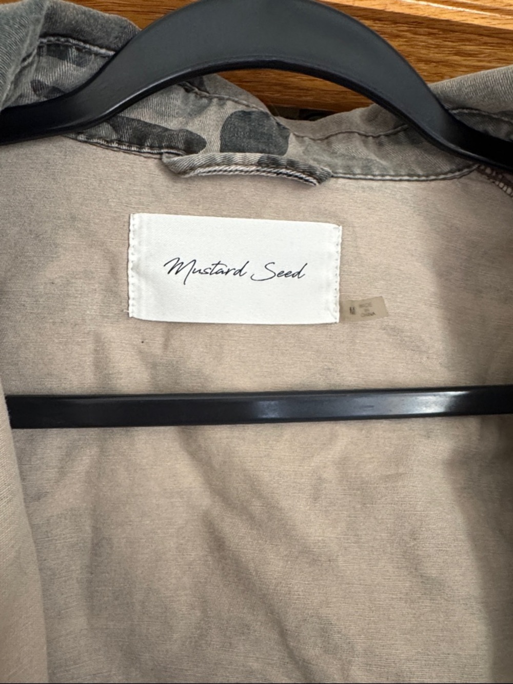 Distressed Camo Utility Jacket - Green & Gray Camouflage - Picture 4 of 6